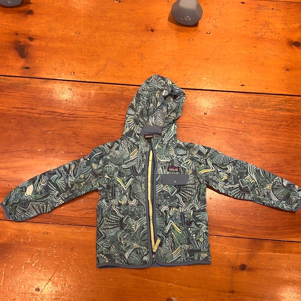 Patagonia Rain Coat / Wind breaker 5T VGUC